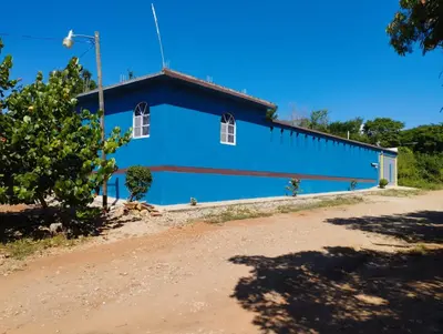 Edificio en el que se encuentra la habitación en casa particular