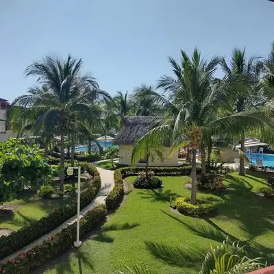 VILLA EN RESIDENCIAL TERRASOL PUNTA DIAMANTEe