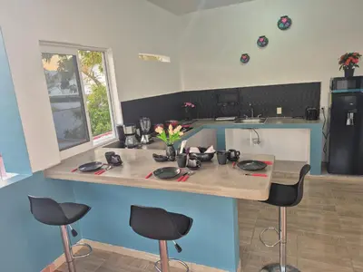 Una cocina o zona de cocina en Refugio del Mar