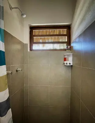 Un baño de Cabañas Uma 1