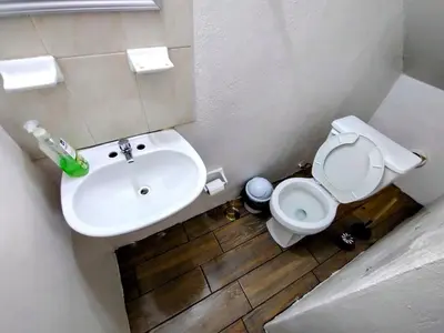 Un baño de Casa Pinos, 20 minutes from downtown and Monte Alban