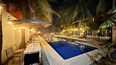 Piscina en o cerca de Arca