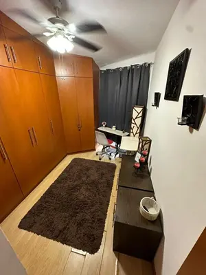 Una televisión o centro de entretenimiento en Lindo Depto estilo vintage a una cuadra del bulevar 3er piso