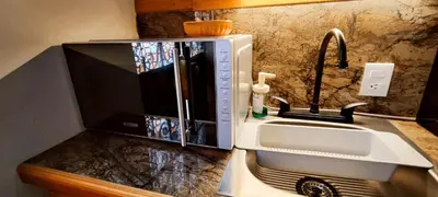 Una cocina o zona de cocina en La Adornada Gladiola