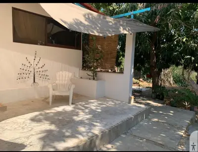 Jardín al aire libre en Habitación 2 camas internet Starlink