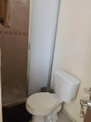 Un baño de Casa Kleha Familiar y Comodidad