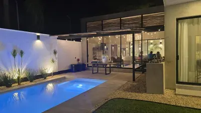 Piscina en o cerca de Encantadora casa con alberca privada