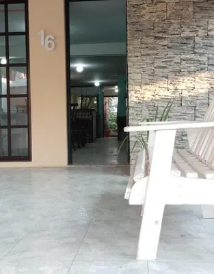 Plano de Acogedora casita en la playa