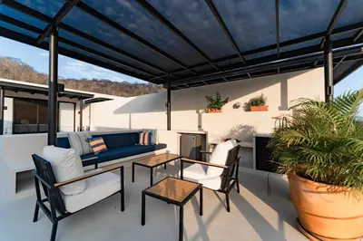 Un balcón o terraza de 3058 - Casas del Campo 4