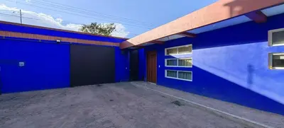 Edificio en el que se encuentra la habitación en casa particular