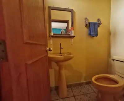 Un baño de Habitación MAGIA, muy cómoda y céntrica en Mali