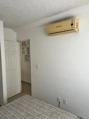 Plano de Depto en Planta Baja con Alberca, WiFi Rápido y Smart TV
