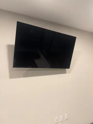 Una televisión o centro de entretenimiento en Large house in an exclusive area