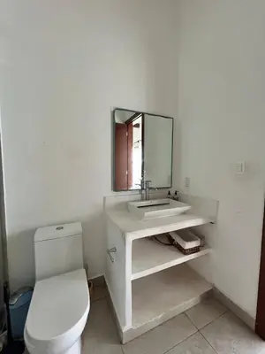 Un baño de Beachfront house Private beach Pool 6 people