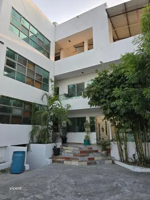 Edificio en el que se encuentra el apartamento