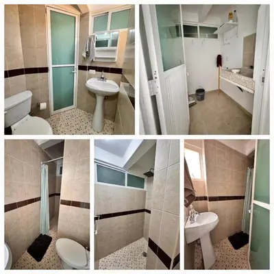 Un baño de Cofech Departamentos