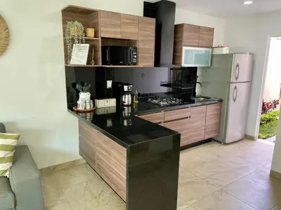 Una cocina o zona de cocina en Casa Boho - Heated Pool, Private Grill & Garden - Xochitepec