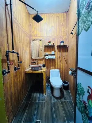 Un baño de Refugio de las Aves