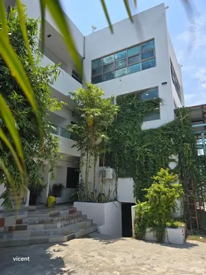 Edificio en el que se encuentra el apartamento