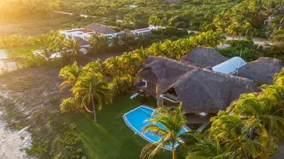 Piscina en o cerca de Villa Lumina - Beachfront Escape Private Pool, Spacious & Serene
