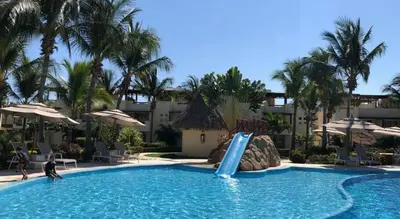 Piscina en o cerca de Terrasol Diamante