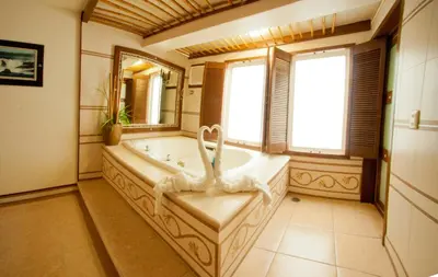Plano de Auto Hotel Mediterraneo