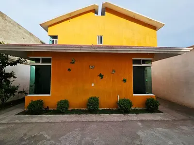 Plano de Santa Cecilia Casa elegante acogedora y amplia