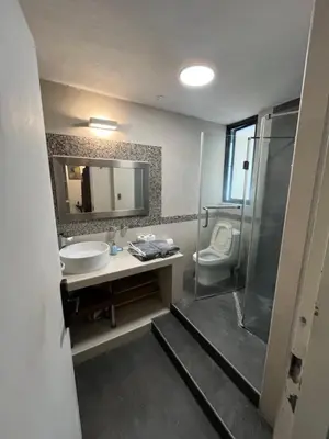 Un baño de Pequeña París Coyoacán, Habitación Privada WiFi