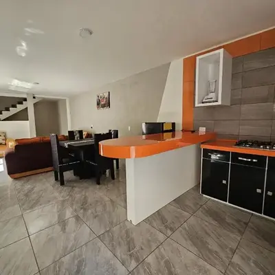El Riego Casa amplia