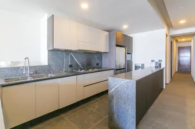 Una cocina o zona de cocina en Ocean Front, Balcon al Mar y Playa