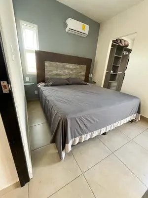 Cama o camas de una habitación en Family home with pool near the beaches