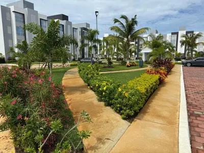 Jardín al aire libre en Departamento en Acapulco Diamante
