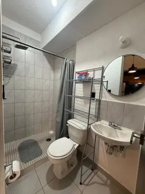 Un baño de Departamento en Acapulco Diamante