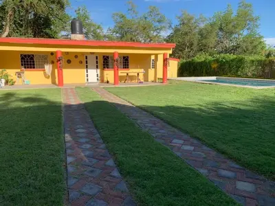 Jardín al aire libre en Casa fraccionamiento colonos Ticuman