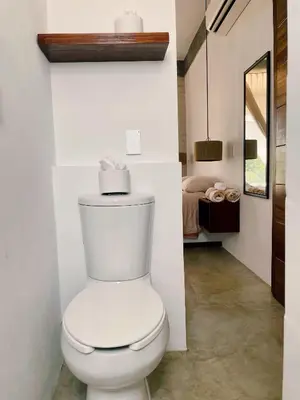 Un baño de Casa Cosme
