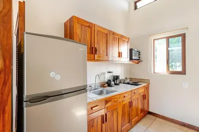 Una cocina o zona de cocina en Casa Hibiscus Zaachila 2 A