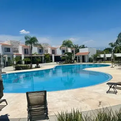 Increible casa en campo de golf!