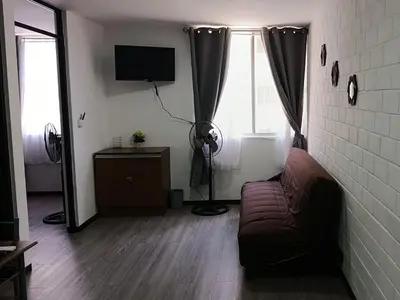 Una televisión o centro de entretenimiento en Depa Risalud!