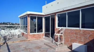 Un balcón o terraza de Twin Towers