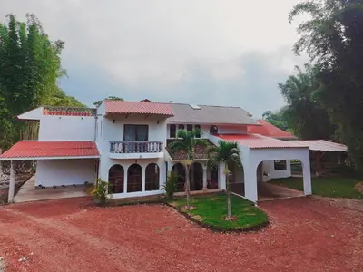 Edificio en el que se encuentra la villa