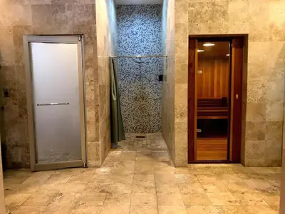 Un baño de Departamento Mayan Lakes T9 - Albercas, club de playa, tenis, pádel y más