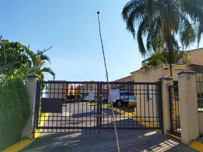 Plano de Hermosa casa, alberca, niños, mascota, jardín, facturamos