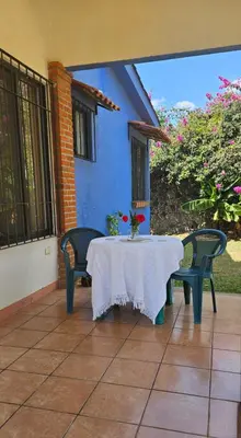 Un patio o zona al aire libre en The Weiss House - Mountain, Pool and Rest