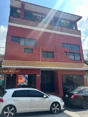 Edificio en el que se encuentra el apartamento