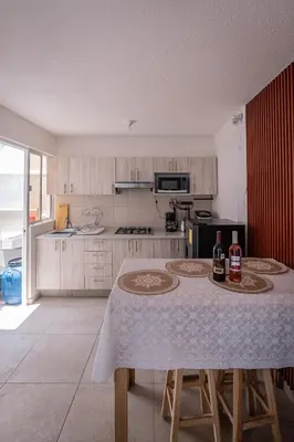Una cocina o zona de cocina en Family House with Water Park Tlayecac, 3 Bedrooms