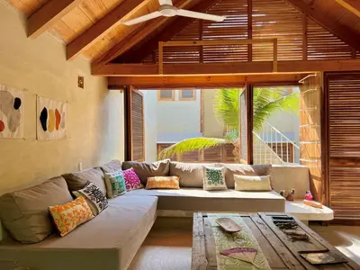 Zona de estar de Casa Palmeras 2, Oasis House in Punta Zicatela
