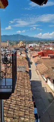 Vista general de Zacatlán o vista desde el hostal o pensión