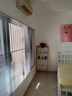 Cama o camas de una habitación en Recámara amueblada en casa