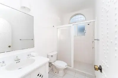 Un baño de 3067 - Casa Blanca