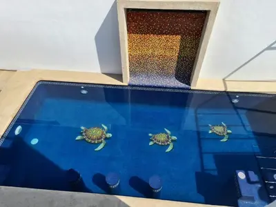 Piscina en o cerca de 7 Gotas